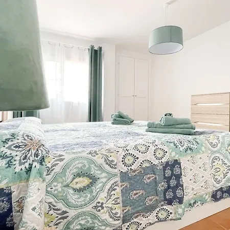 Amazing Turquesa House - Central Town - Wifi Free Apartment *